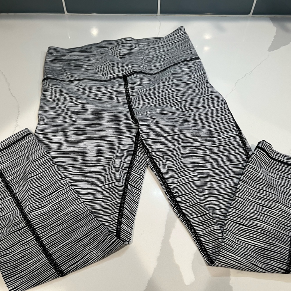 Athleta capris XS